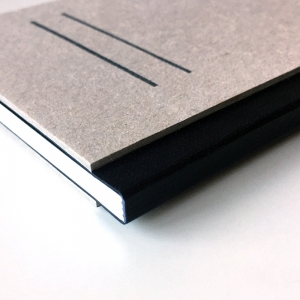 cuaderno "cartón visto" hojas en blanco / gris y negro / 10 x 14 cm :: imagen 7