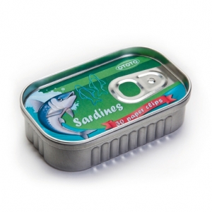 lata con 30 clips en forma de sardina :: imagen 2