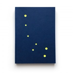 cuaderno de tapa blanda "constelación osa menor" hojas en blanco / azul oscuro / 10 x 14 cm :: imagen 1