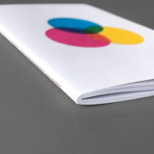 cuaderno de tapa blanda (cosido visto) "círculos cmyk" hojas en blanco / blanco / 10 x 14 cm :: imagen 9