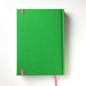 cuaderno de tapa dura "verde y rosa fucsia" hojas en blanco / 15 x 21 cm :: imagen 2