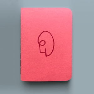 cuaderno de tapa blanda (cosido visto) "un 6 y un 4 la cara de tu retrato" hojas en blanco / rojo / 10 x 14 cm :: imagen 1