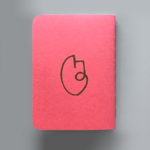 cuaderno de tapa blanda (cosido visto) "un 6 y un 4 la cara de tu retrato" hojas en blanco / rojo / 10 x 14 cm :: imagen 2
