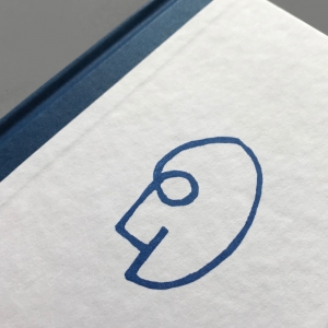 cuaderno de tapa dura "un 6 y un 4 la cara de tu retrato" hojas en blanco / azul / 11 x 15 cm :: imagen 8