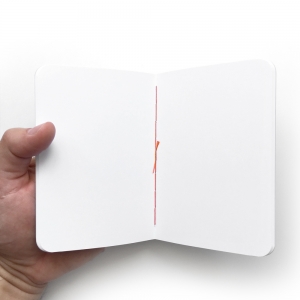 cuaderno de tapa blanda (cosido visto) "press start" hojas en blanco / gris oscuro / 10 x 14 cm :: imagen 3