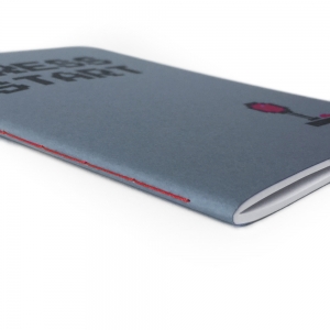 cuaderno de tapa blanda (cosido visto) "press start" hojas en blanco / gris oscuro / 10 x 14 cm :: imagen 4