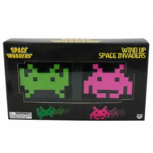 set de 2 figuras de cuerda "space invaders" :: imagen 2